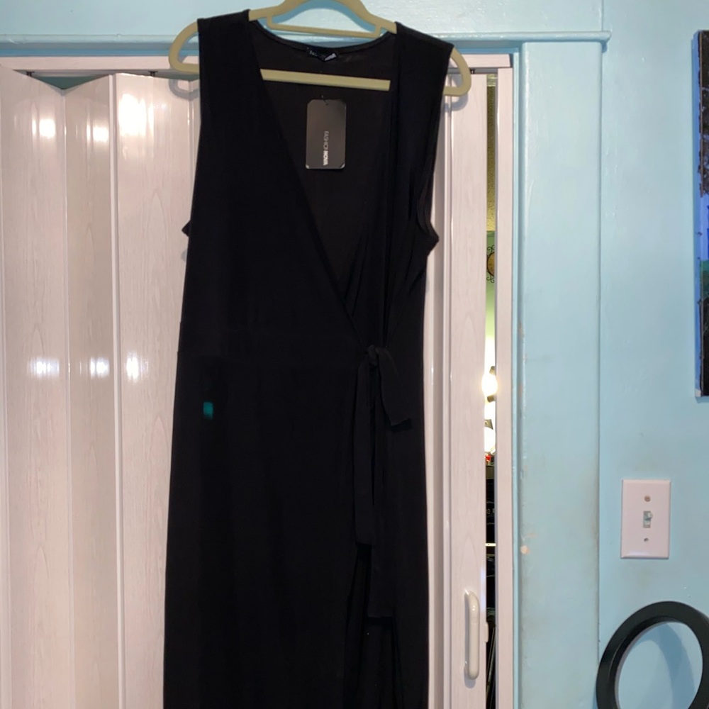 Fashionnova wrap dress